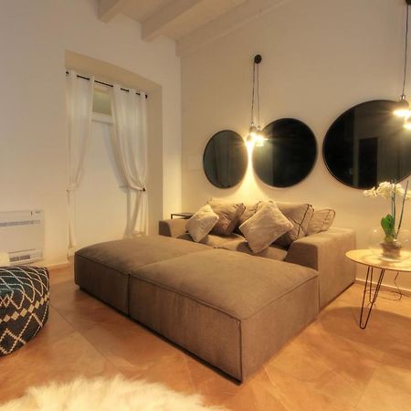 Urban Central Suites Cagliari Bagian luar foto