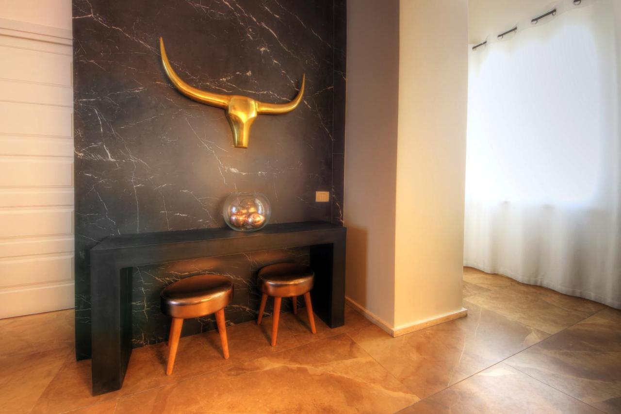 Urban Central Suites Cagliari Bagian luar foto